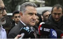 Gen�lik ve Spor Bakan� Bak: 'Milli Tak�m'a y�rekten inan�yoruz'