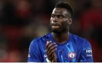 Napoli, Chelsea'den Badiashile'yi kiralad�