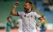 Kadlec'ten Fenerbah�e'ye sert ele�tiri