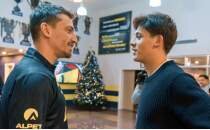 Arda G�ler'den Mert Hakan'a vefal� payla��m!