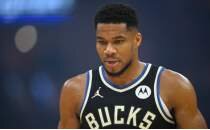 Giannis yar���nda Heat �nde, Celtics takibini s�rd�r�yor