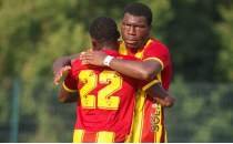 G�ztepe'de Armstrong'a tam not!