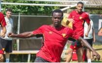 G�ztepe'de g�zler Juan ve Dennis'te