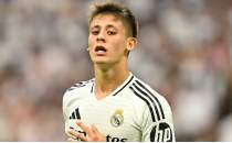 Fiziksel haz�rl�k antren�r�nden Arda G�ler'e tam not!