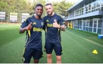 Fenerbah�e'ye savunma hatt�ndan iyi haberler geldi
