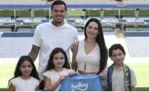 Ederson'un e�i Lais'ten itiraf!