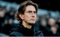 Tottenham Hotspur, teknik direkt�r Frank ile yollar�n� ay�rd�