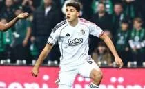 Yasin �zcan: 'Mutluyum bir yandan da �zg�n�m'