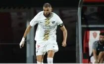 Karim Benzema, Al Hilal'e transfer oldu!