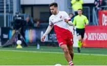 El Karouani Be�ikta� yolunda: 3 y�ll�k anla�ma masada