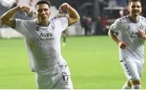 Altay 1 puan� ald�; 2 oyuncu cezal�