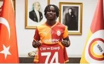 Galatasaray'da b�y�k �a�k�nl�k: Renato Nhaga