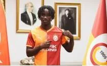 Galatasaray, Renato Nhaga'y� a��klad�