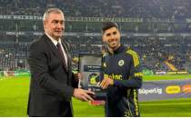 Marco Asensio'ya plaket