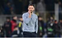 Fenerbah�e ��l� sistemle devam edecek