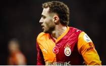 Bar�� Alper Y�lmaz'a 25 milyon TL'lik bonus kap�da