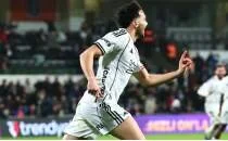 Mustafa Erhan Hekimo�lu