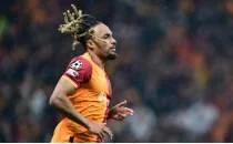 Napoli, Sacha Boey'u takip ediyor!