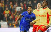 Lens'ten �ampiyonluk yolunda kritik kay�p