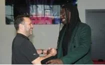 Bafetimbi Gomis'ten Galatasaray'a mesaj!