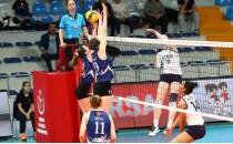 Voleybolda Kad�nlar 1. Lig'de yar� finaller