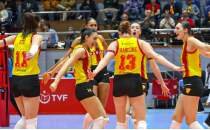G�ztepe Kad�n Voleybol, 11 oyuncusuyla yollar�n� ay�rd�!
