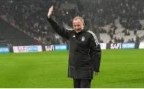 Sergen Yal��n lider isimlere g�veniyor!