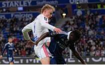 Lyon evinde beraberli�i son dakikada ald�