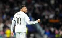 Real Madrid'den Mbappe i�in sakatl�k a��klamas�