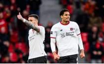 Bayern Leverkusen skoru son dakikada e�itledi