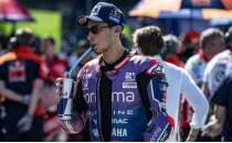 Toprak Razgatl�o�lu Brezilya'da piste ��k�yor!