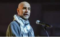 Pep Guardiola'dan Filistinli �ocuklara anlaml� destek