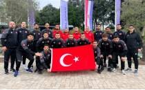 Millilerimiz, Futsal'da �ampiyon!