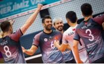 Ziraat Bankkart, �stanbul deplasman�nda son sette kazad�!