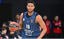 Anadolu Efes, EuroLeague'de Barcelona deplasman�nda