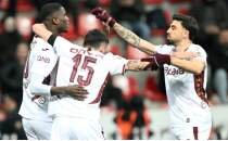 Trabzonspor, derbide Galatasaray'� a��rl�yor