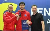 Furkan Yaman alt�n madalya kazand�