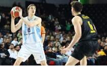T�rk Telekom, Anadolu Efes'e konuk