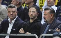 Fenerbah�e kabuk de�i�tirmeye haz�rlan�yor