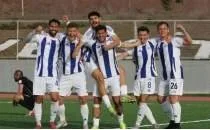 Nazillispor, tarihi fark�n ard�ndan sahadan �ekildi