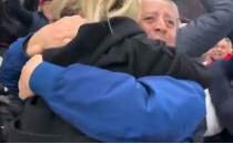 Milli Tak�m gol�nde Arda G�ler'in ailesi co�tu!