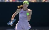 Zeynep S�nmez'den bir ilk daha!