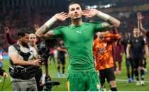 U�urcan �ak�r duvar�!