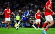 Porto'da kazanan ��kmad�, tur di�er ma�a kald�