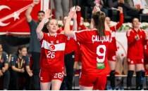 A Milli Kad�n Hentbol Tak�m�'n�n Avrupa �ampiyonas� grubu!