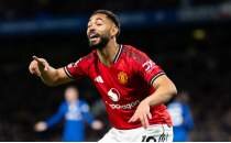 Manchester United, Chelsea'yi devirdi!