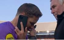 Hakem ma�� durdurup telefonla konu�tu