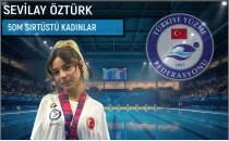 Milli y�z�c� Sevilay �zt�rk'ten Almanya'da alt�n madalya