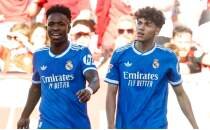 Real Madrid, End�l�s'te tek golle kazand�