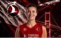 T�rk Hava Yollar�, Beyza Ar�c�'y� kadrosuna katt�